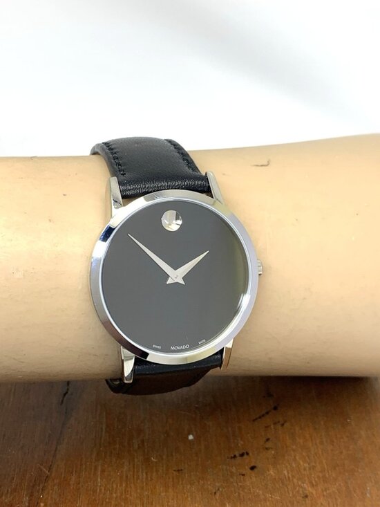 Movado Women\'s Watch 0607583 Museum Swiss Quartz Silver Case Black Dial Leather main image 5